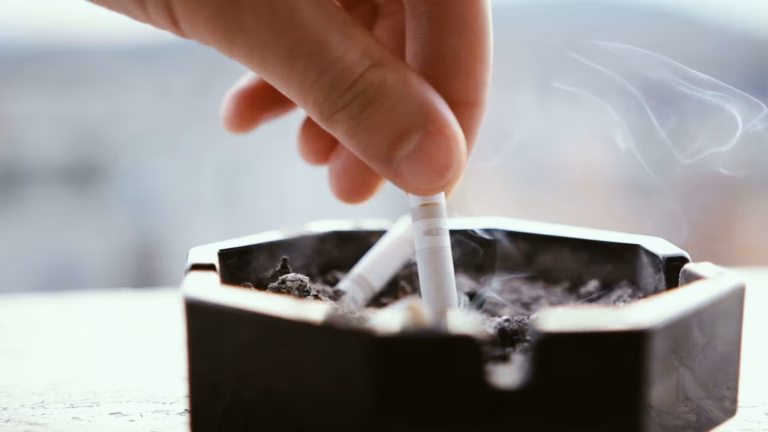 健康简报 | 工作场所无烟户外空气的认知
